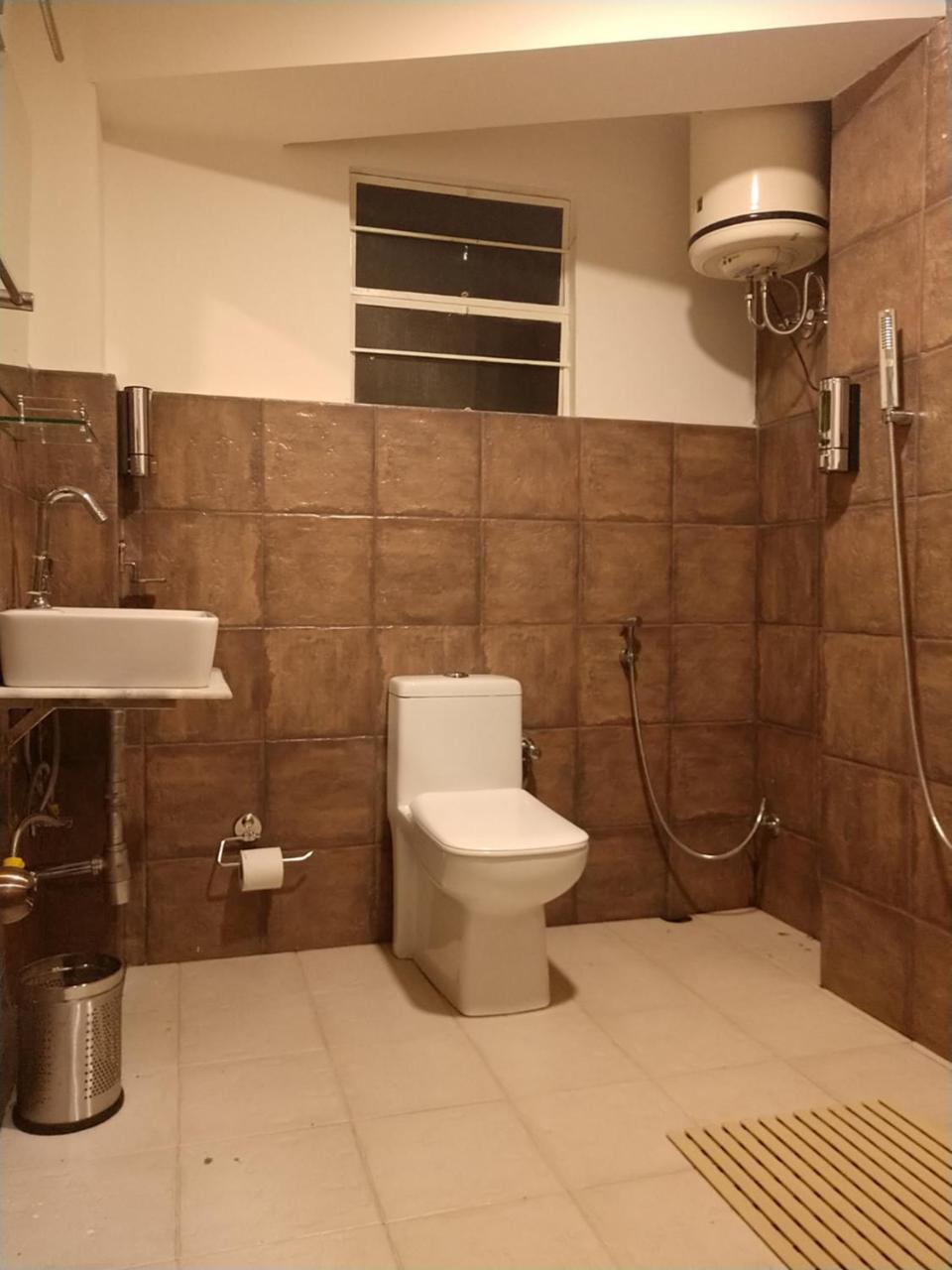 Rockski Boutique Bed & Breakfast Shillong Ngoại thất bức ảnh